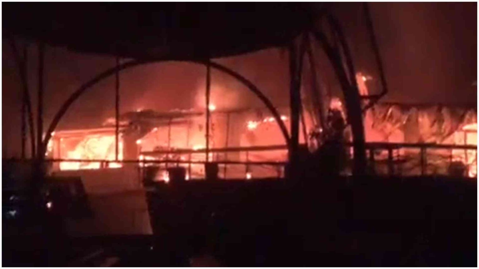 25 people feared dead as fire engulfs popular India nightclub 25 people feared dead as fire engulfs popular India nightclub