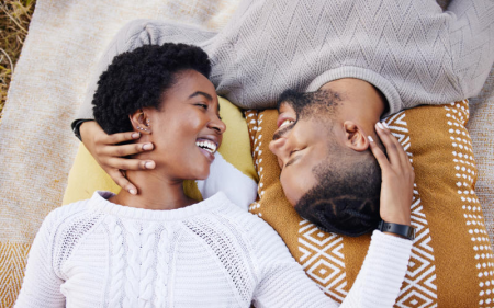 7 reasons why you should date an artist