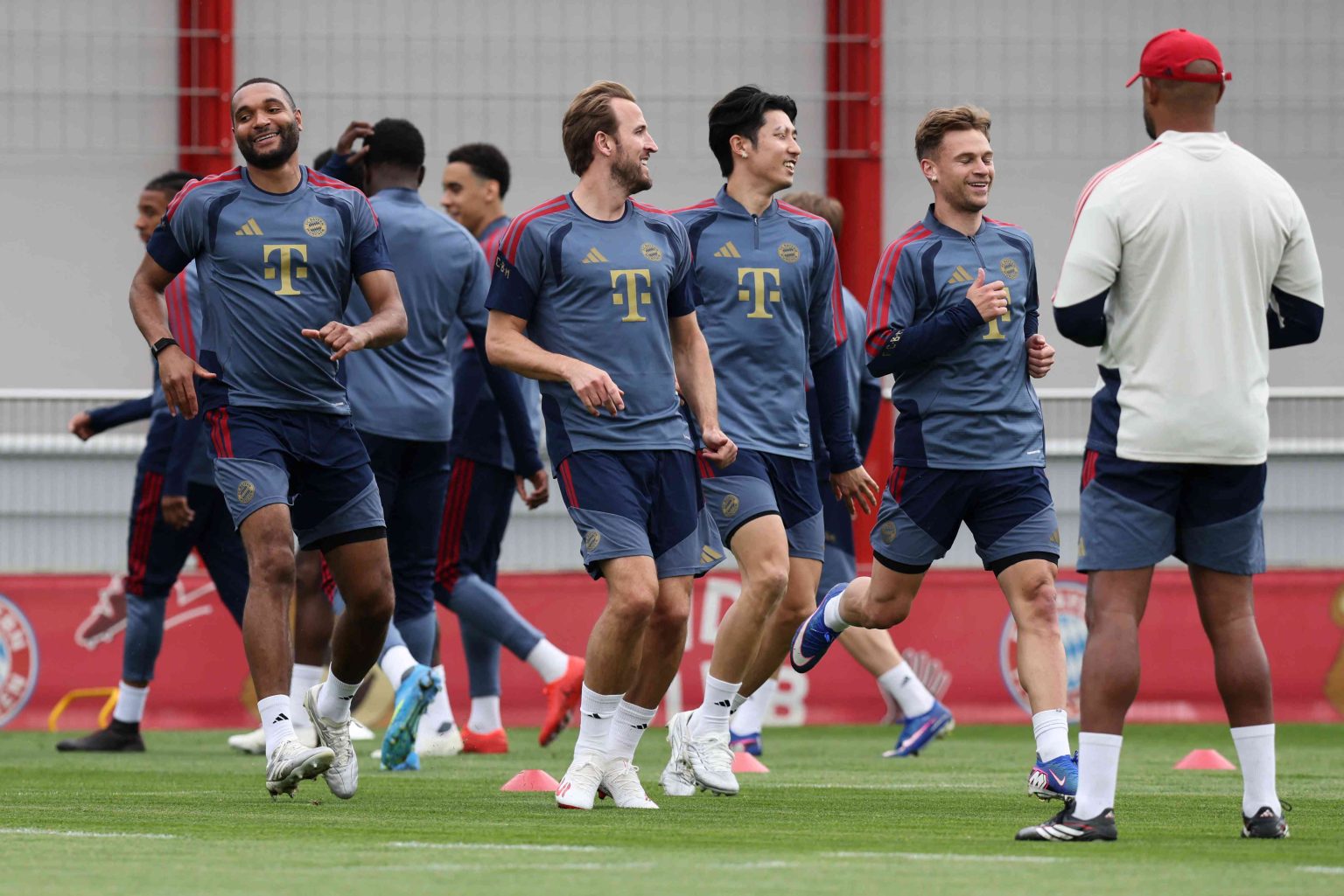 Bayern's Kompany channels 'inner tranquility' before PSG showdown