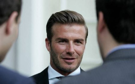 Beckham and Neville in new Salford ownership group