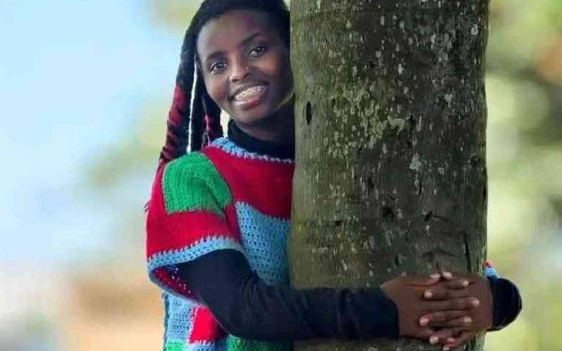 By hugging a tree for 72 hours, Muthoni has challenged Africa By hugging a tree for 72 hours, Muthoni has challenged Africa