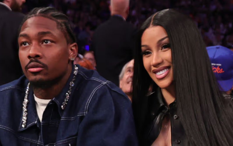 Cardi B shuts down Stefon Diggs breakup rumours during live show Cardi B shuts down Stefon Diggs breakup rumours during live show