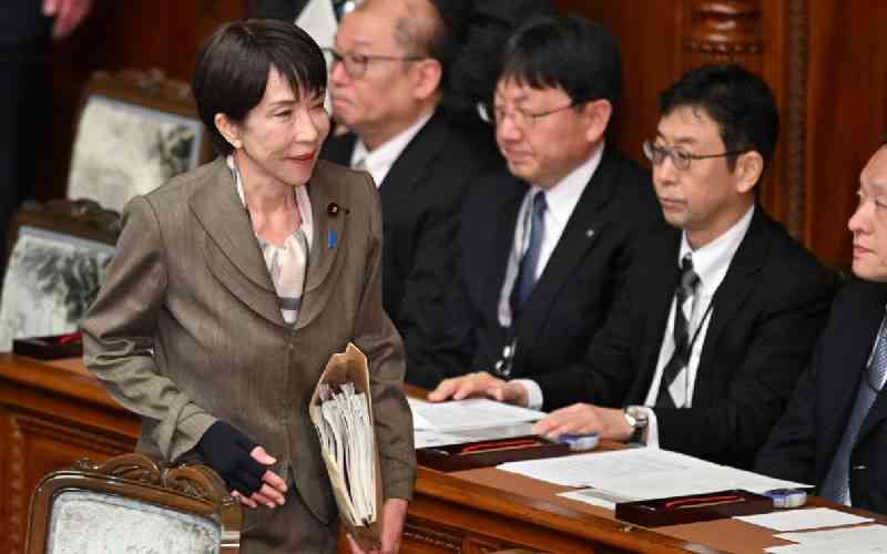 China tightens Japanese trade restrictions as spat worsens China tightens Japanese trade restrictions as spat worsens