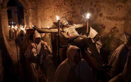 Christians to begin Easter celebrations