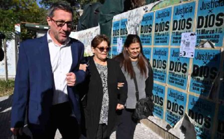 Court seizes assets of Maradona's lawyer, sisters in fraud case