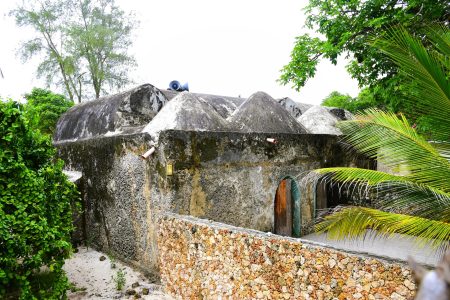 EACC halts suspected illegal sale of heritage site in Kwale