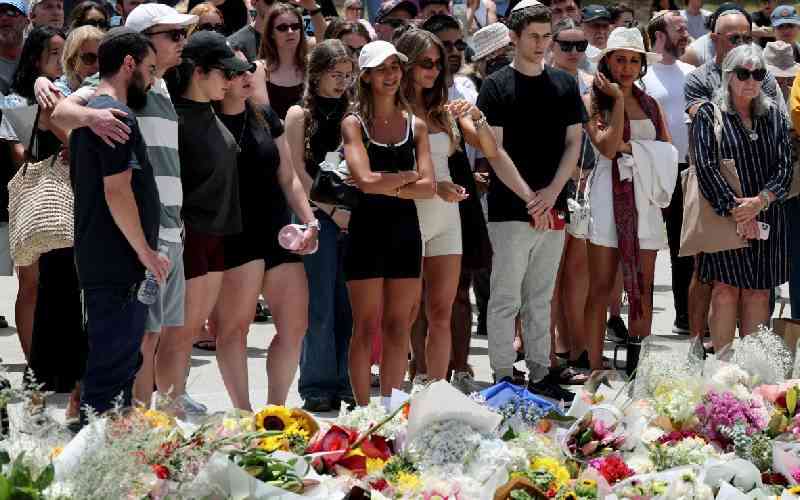 Father and son gunmen kill 15 at Jewish festival on Australia's Bondi Beach Father and son gunmen kill 15 at Jewish festival on Australia's Bondi Beach