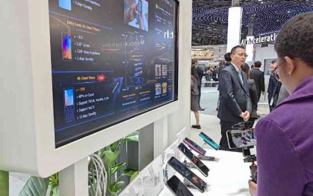 From mobile to cloud: How 'connectivity for the earth' is shaping future of devices