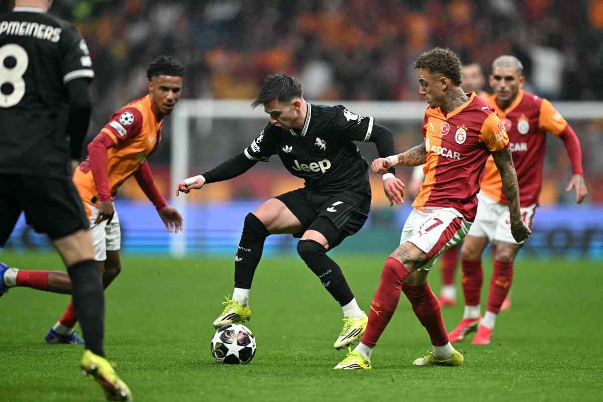 Galatasaray thrash 10-man Juve in Champions League play-off 1st leg Galatasaray thrash 10-man Juve in Champions League play-off 1st leg