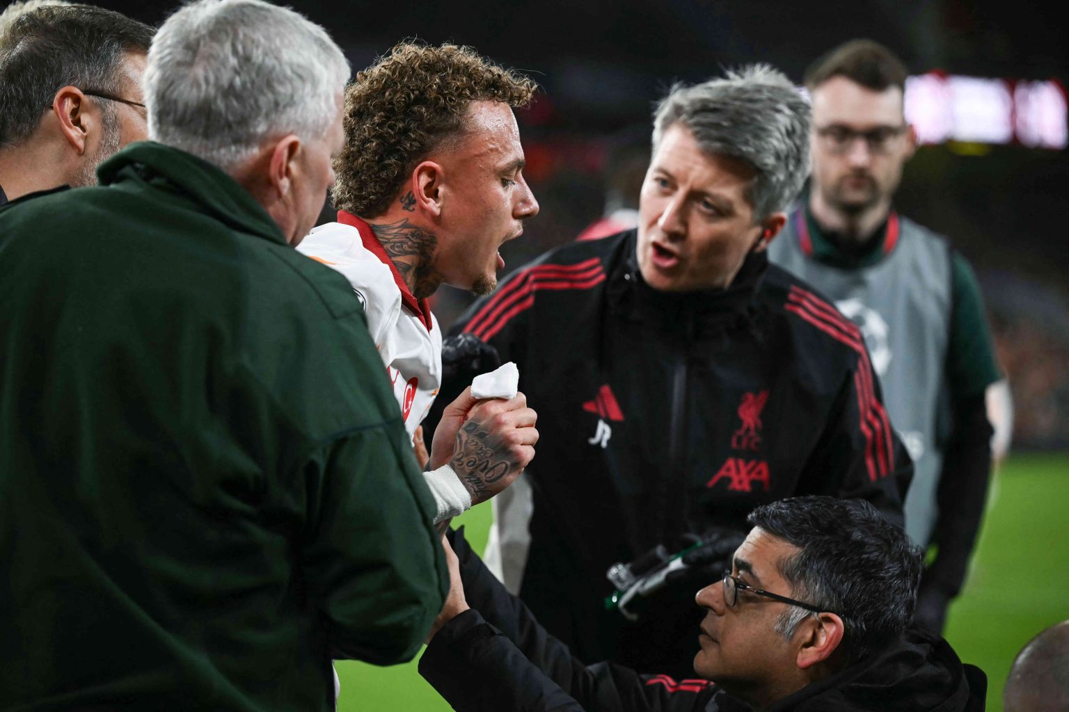 Galatasaray's Osimhen breaks arm, Lang set for thumb surgery in Liverpool