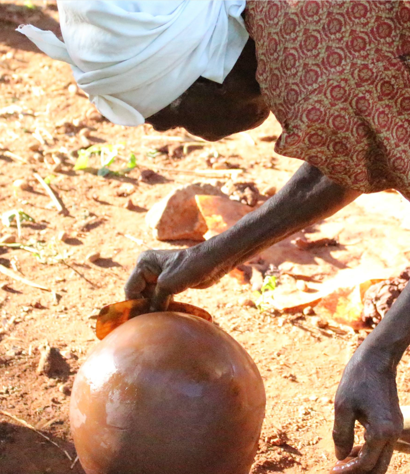Grandmother’s mysterious mental illness traced to kitchen pots