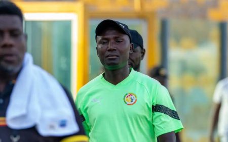 Issa Boye takes the lead after injury of Senegal's key strikers.