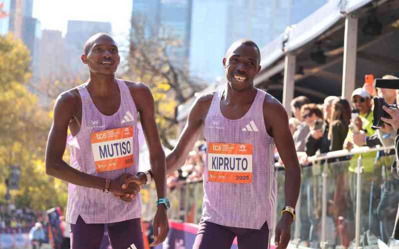 Kipruto wins men’s New York Marathon Kipruto wins men's New York Marathon