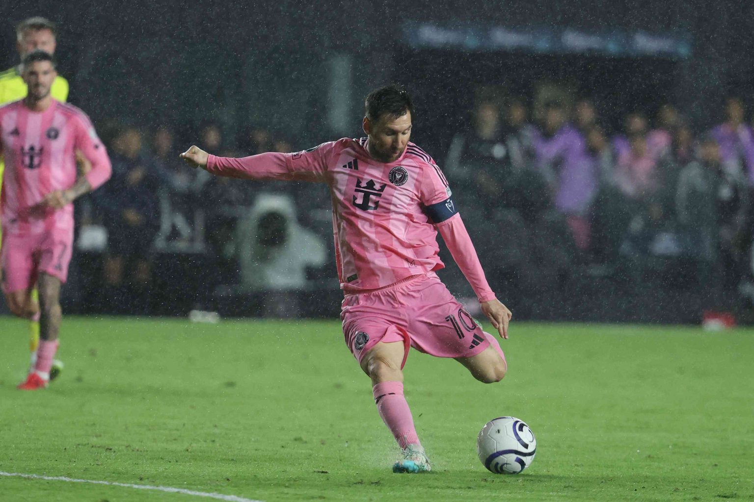 Lionel Messi scores 900th career goal as Inter Miami crash out of CONCACAF Champions Cup