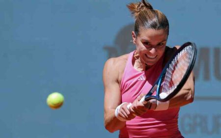 Massive power cut stops play for the day at Madrid Open