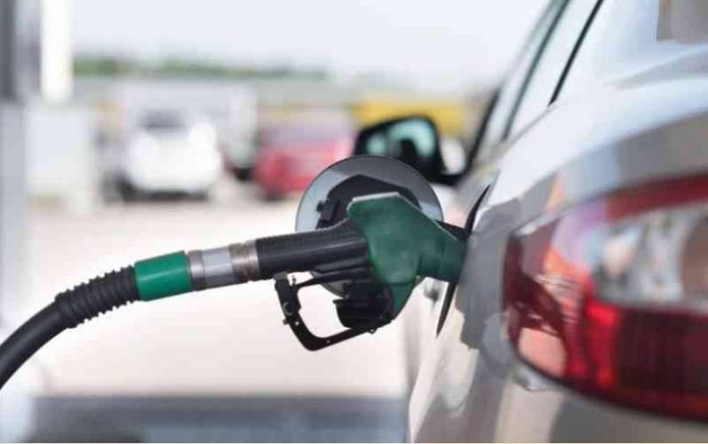 Motorists hit again as fuel prices rise Motorists hit again as fuel prices rise