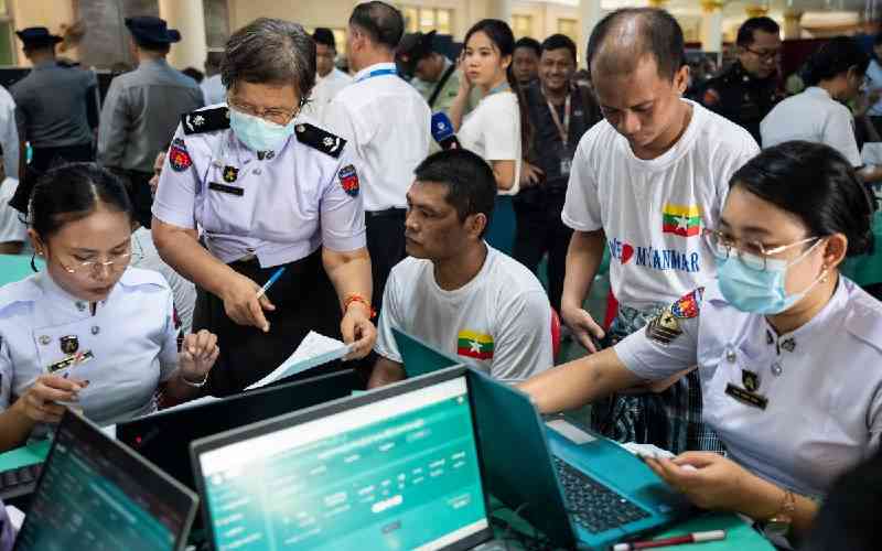 Myanmar migrants returned to war-torn nation from Malaysia Myanmar migrants returned to war-torn nation from Malaysia