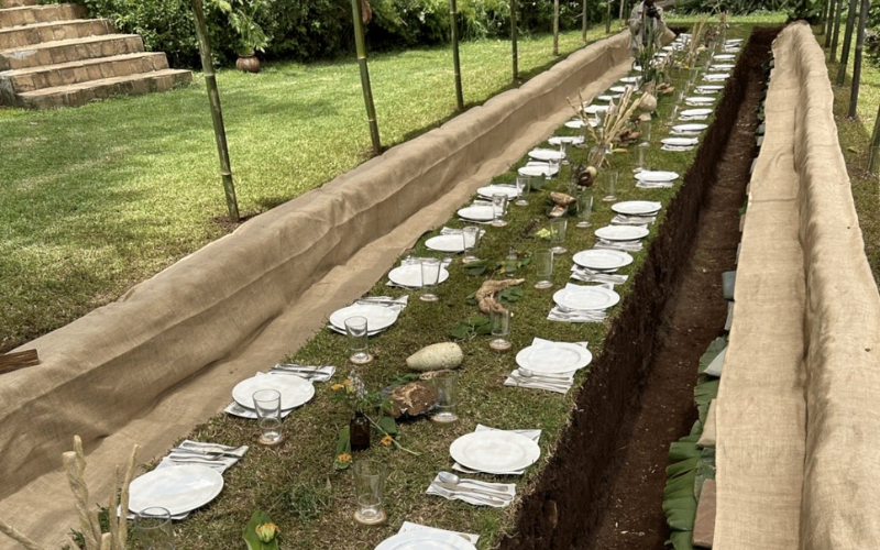 Netizens poke fun at unusual ‘trench dining’ restaurant in Nairobi Netizens poke fun at unusual 'trench dining' restaurant in Nairobi