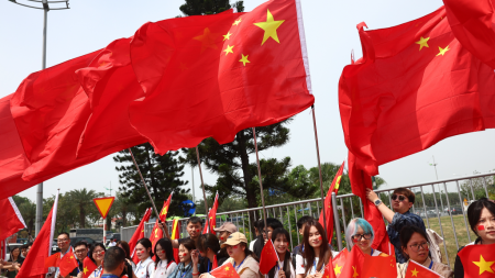 President Xi Jinping says looking forward to in-depth exchanges with Vietnamese leaders on issues of strategic significance