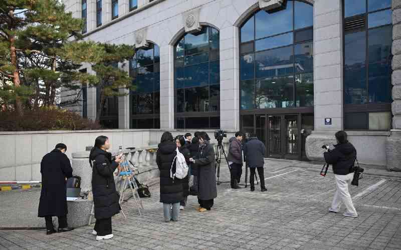 South Korea raids religious group's headquarters over bribery case South Korea raids religious group's headquarters over bribery case