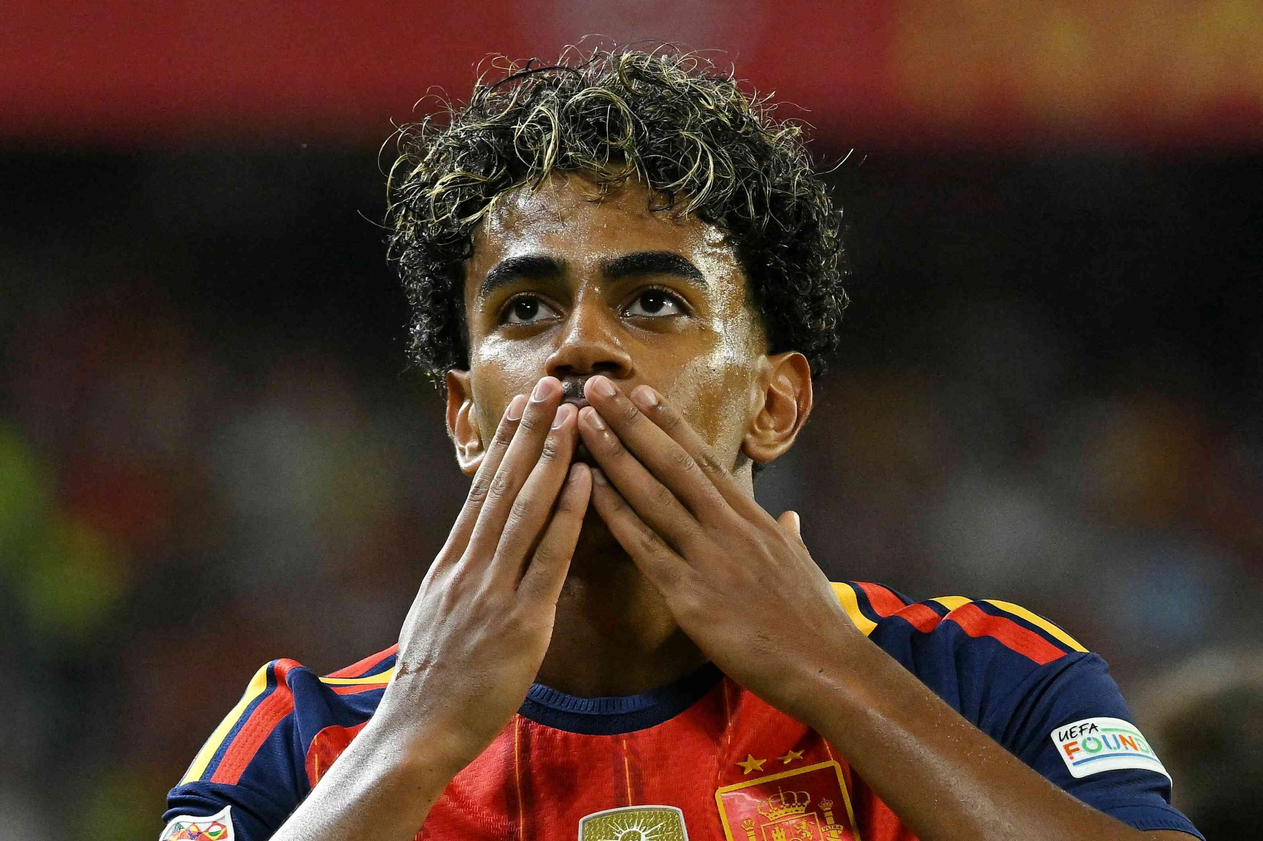 Spain brush aside Croatia as England down Czechs Spain brush aside Croatia as England down Czechs