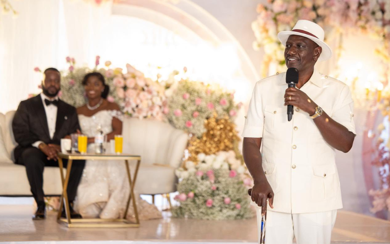 “Stop club hopping, get married”: Ruto advises young people over 25 "Stop club hopping, get married": Ruto advises young people over 25