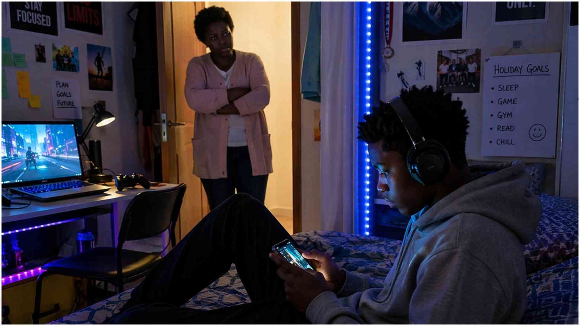 Teen withdrawal during school holidays: Growing parenting challenge in Kenya Teen withdrawal during school holidays: Growing parenting challenge in Kenya