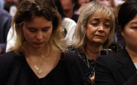 Tens of thousands bid farewell to Pope Francis lying in state