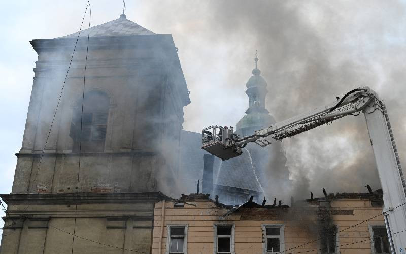 Ukraine attacks spark fire at Russian port Ukraine attacks spark fire at Russian port