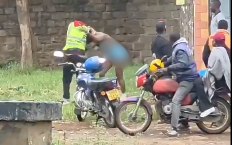 VIDEO: Boda-boda rider, woman clash in violent fight over alleged payment VIDEO: Boda-boda rider, woman clash in violent fight over alleged payment