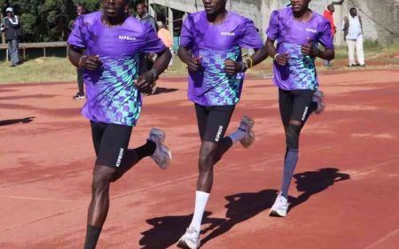 Will Kenyan men shatter marathon relay record in Paris?